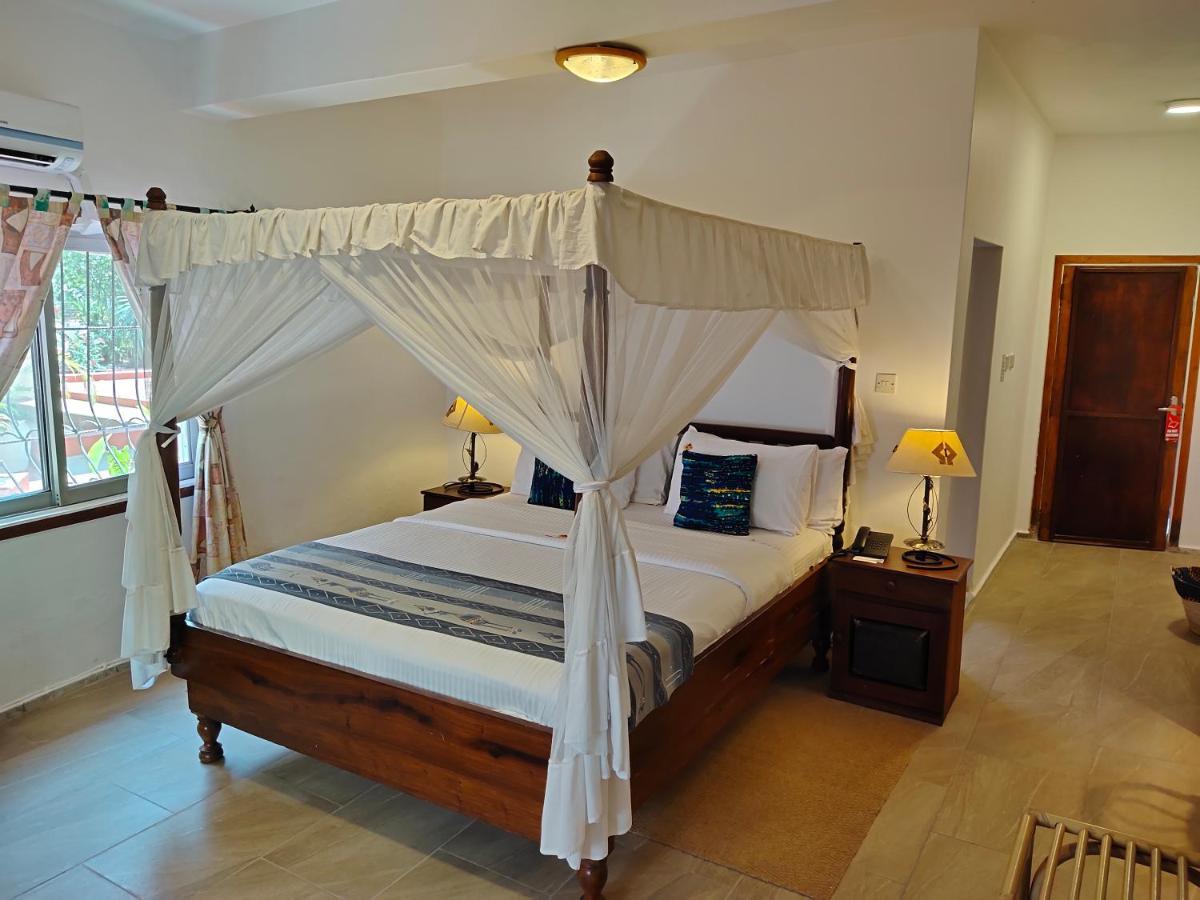 Hotel Tilapia Mwanza Esterno foto